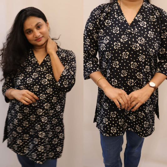 BLACK SHORT KURTA SANGANEERI PRINT