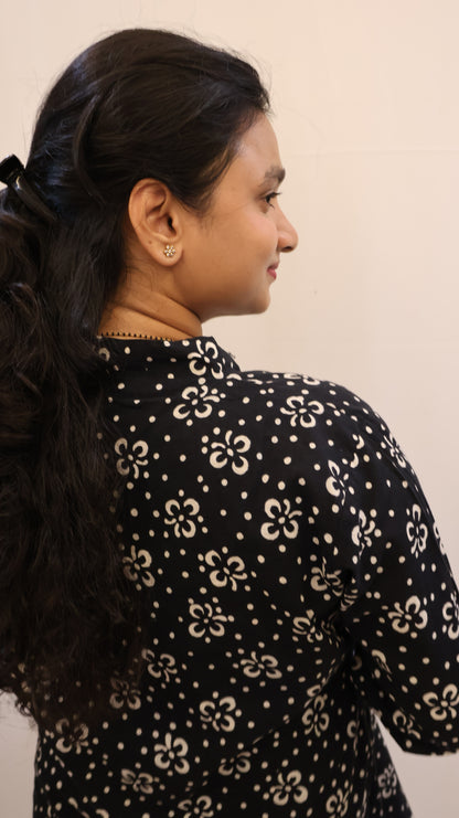 Black Sanganeri Hand Block Print Pure Cotton Short top | Traditional Floral Buti Block Printed - BHARATIYA ETHONICS Short Top