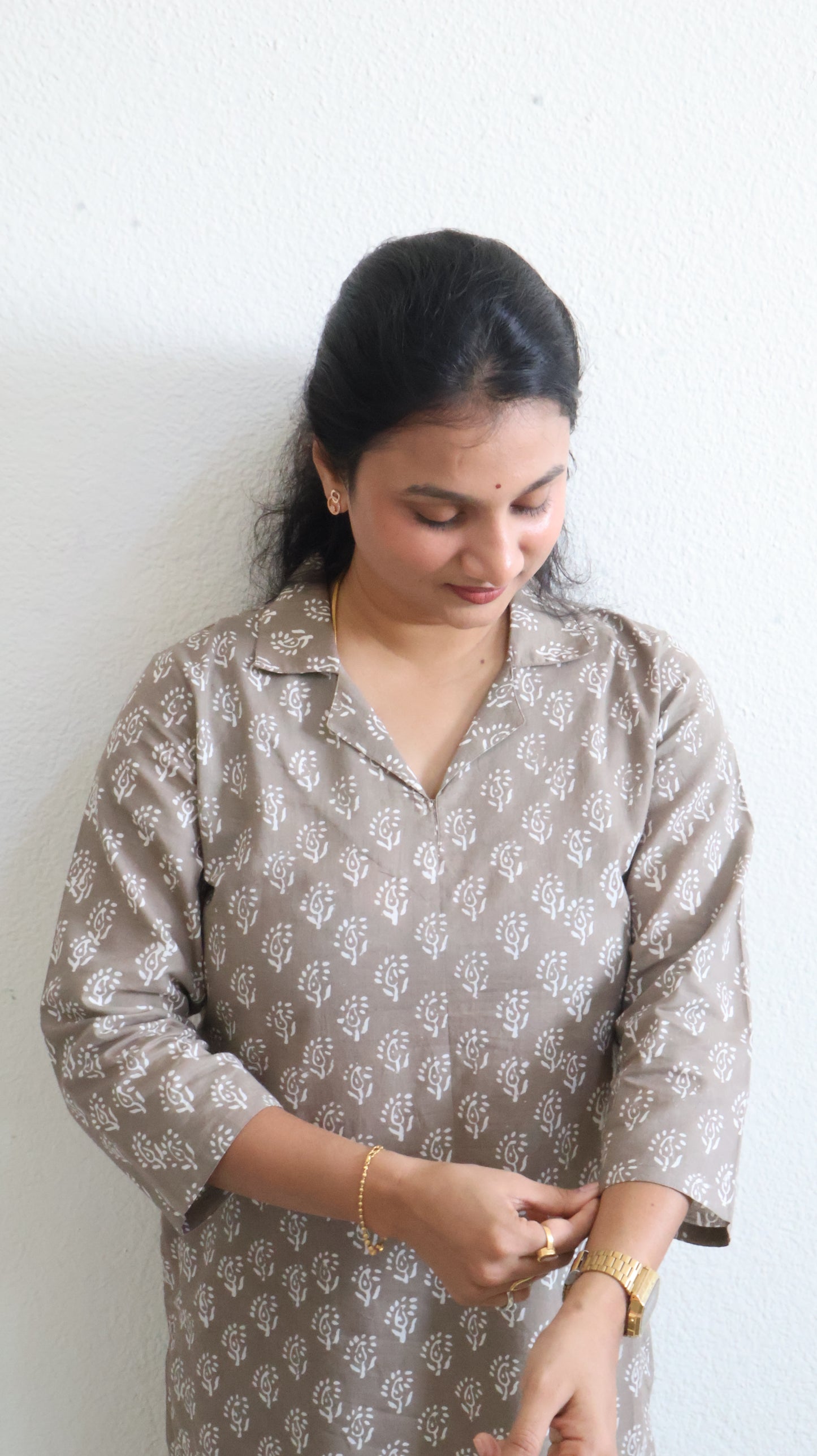 Ethnic Wear Olive Sanganeri Hand Block Print Cotton Kurta – Straight Fit Collared-BHARATIYA ETHONICS KURTA